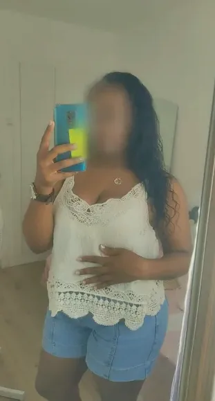 Antonia, 34 años