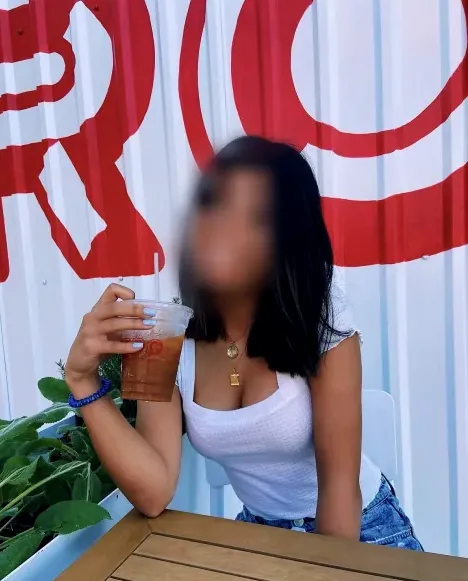 Celia, 19 años