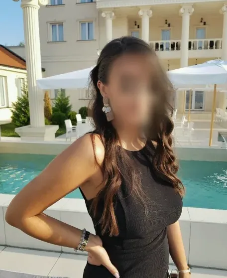 Claudia, 29 años