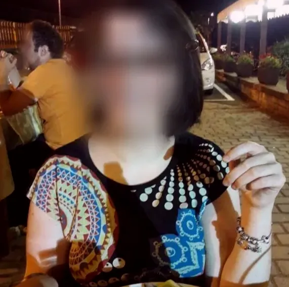 Sara, 32 años