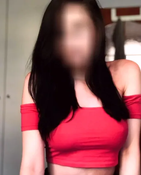Sara, 32 años